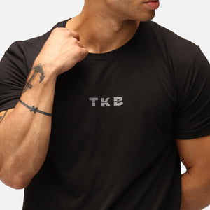 Schwarzes Tri-Blend-T-Shirt für Herren von TKB